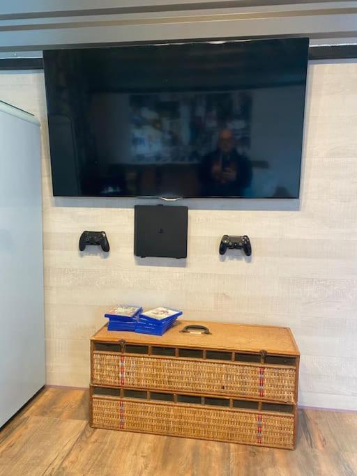 Gleis 2, Waggon Mit Ofen, Optional Mit Whirlpool Und Sauna Dahlem  Zewnętrze zdjęcie