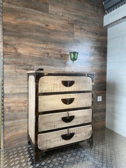 Gleis 2, Waggon Mit Ofen, Optional Mit Whirlpool Und Sauna Dahlem  Zewnętrze zdjęcie